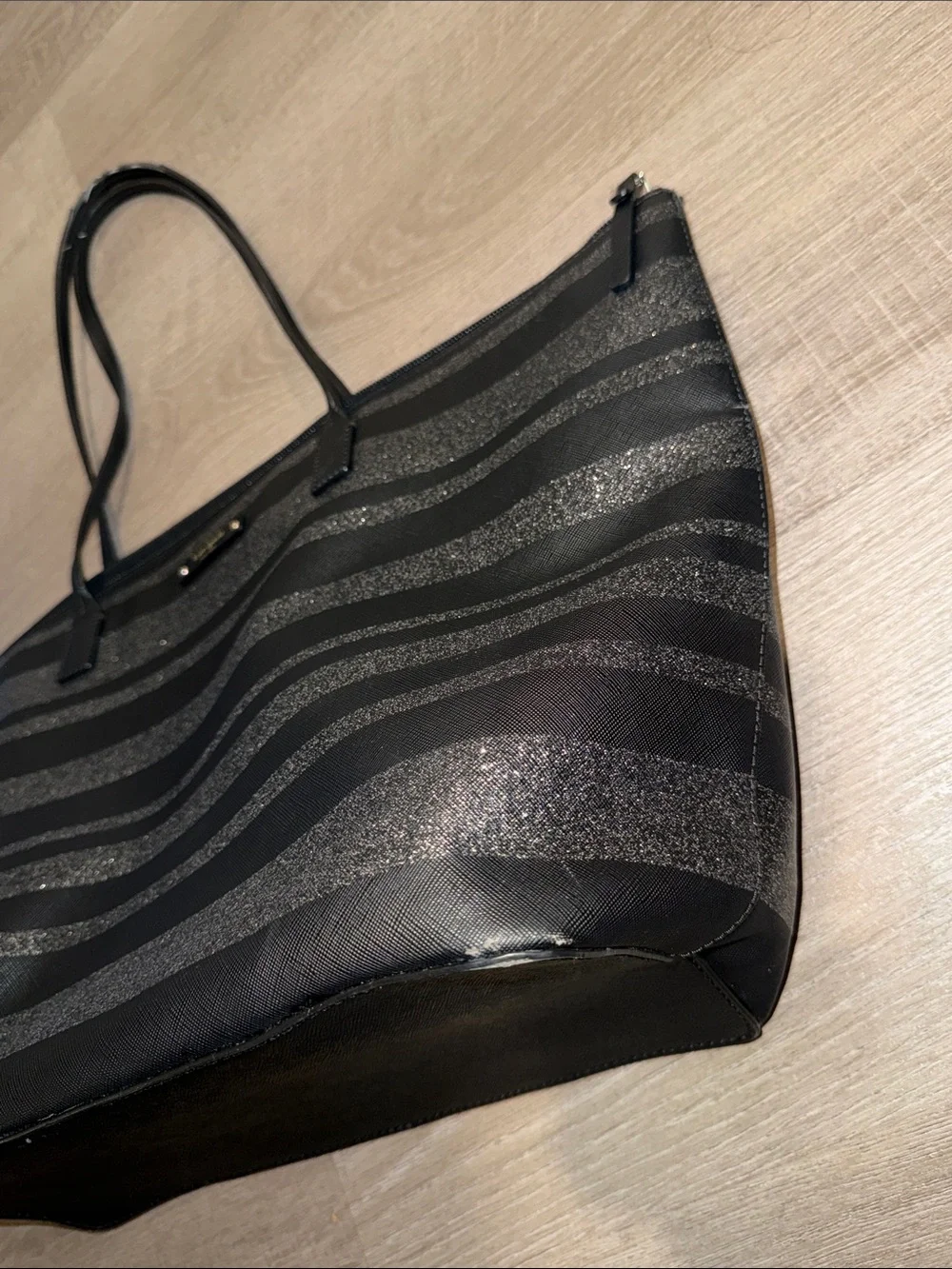 Kate Spade Haven Lane Hani Glitter Stripe Tote Black/Silver